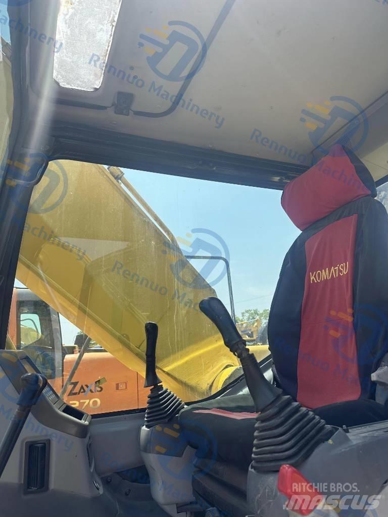 Komatsu PC220-7 대형 굴삭기 29톤 이상