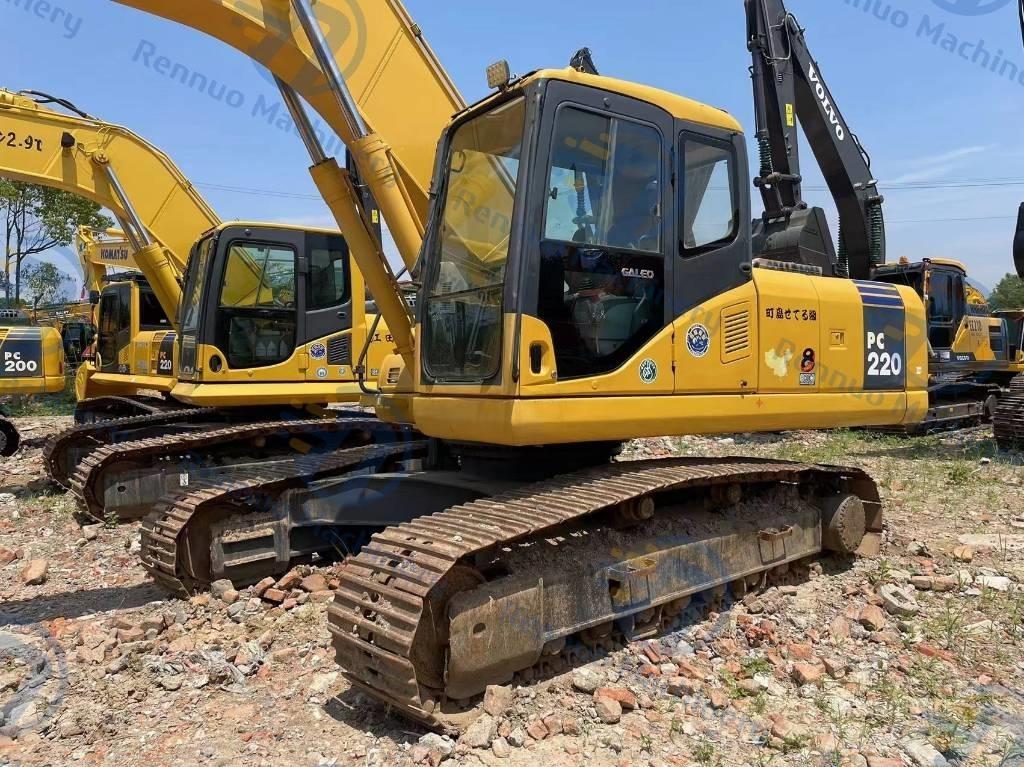 Komatsu PC220-7 대형 굴삭기 29톤 이상