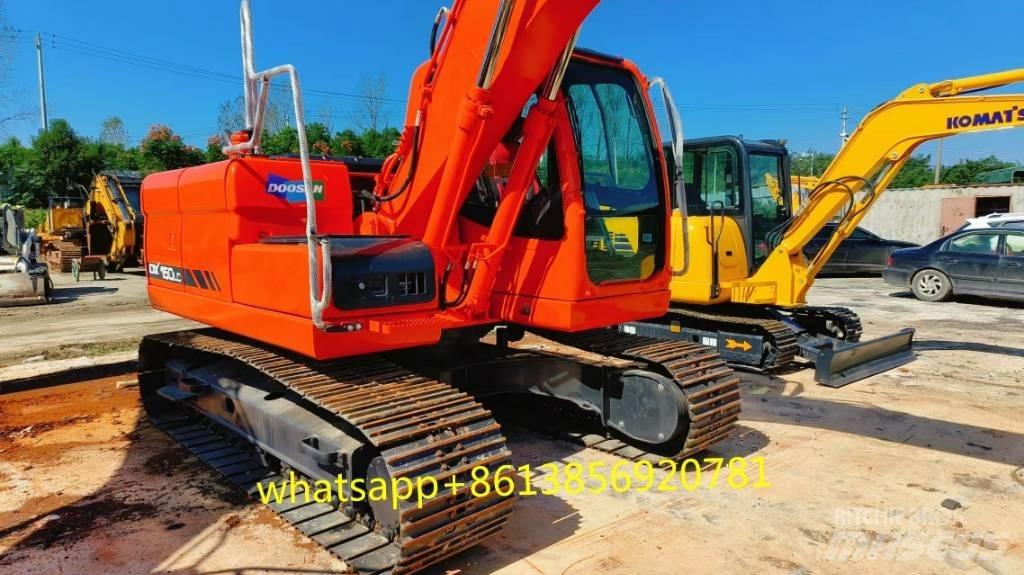Doosan DX150 중형굴삭기 7톤-28톤