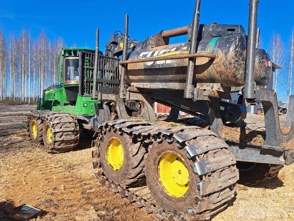 John Deere 1210G 원목 포워더