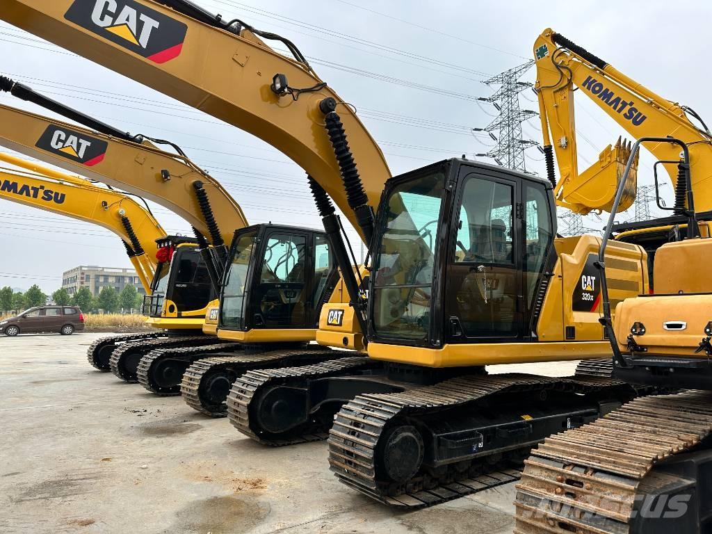 CAT 320 GC 대형 굴삭기 29톤 이상