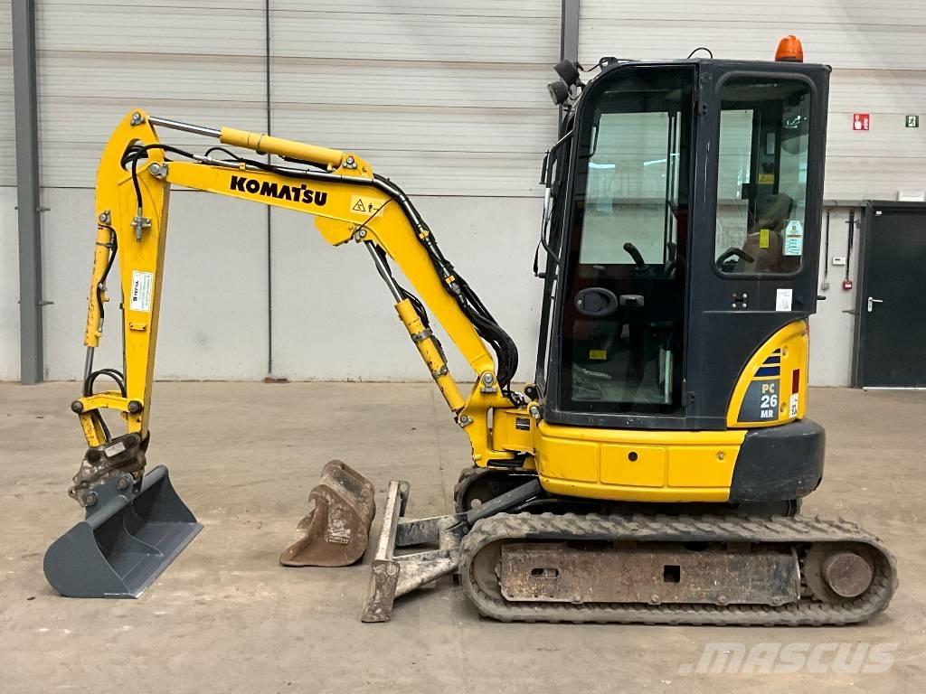 Komatsu PC 26 MR-3 소형 굴삭기 7톤 미만