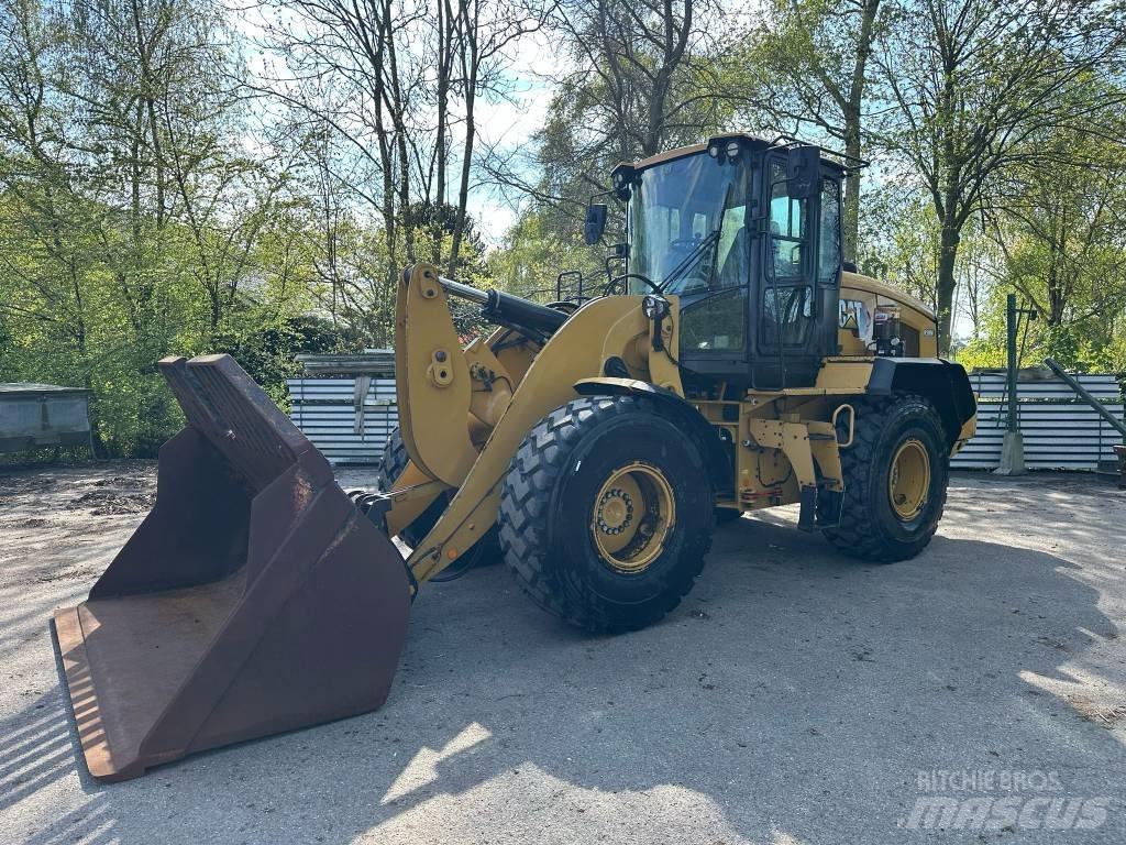 CAT 930M  휠로우더
