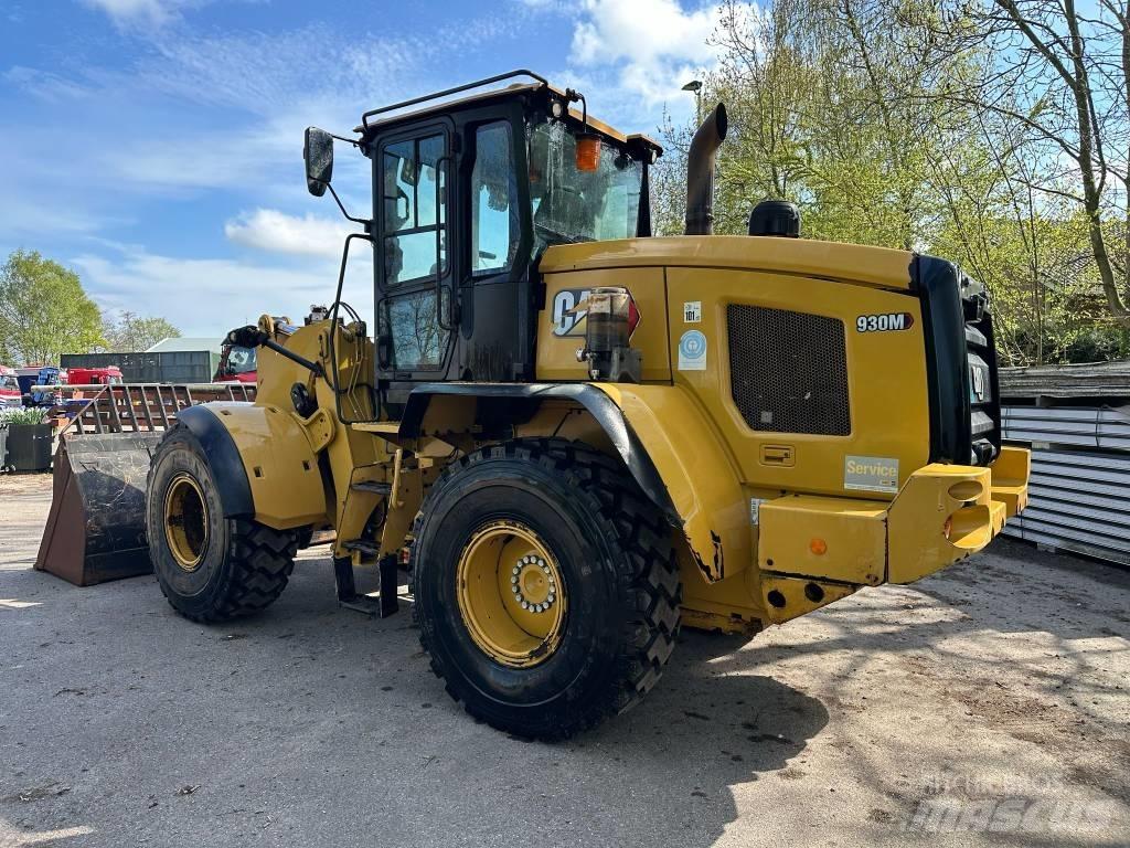 CAT 930M  휠로우더