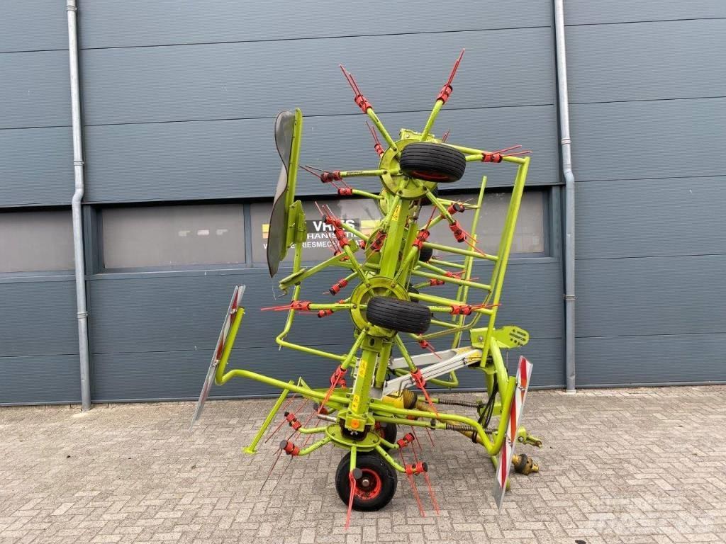 CLAAS Volto 870 갈퀴 및 테더