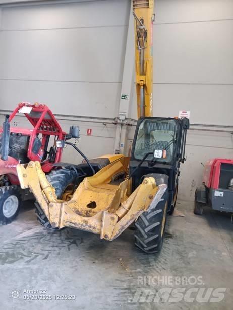 JCB 535-125A 텔러 핸들러