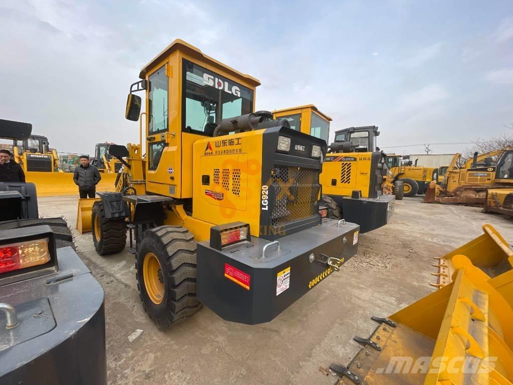 SDLG LG 920  휠로우더