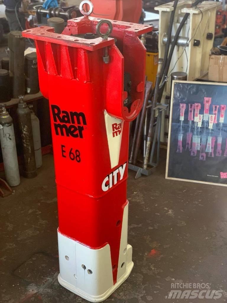 Rammer E 68 브레이커
