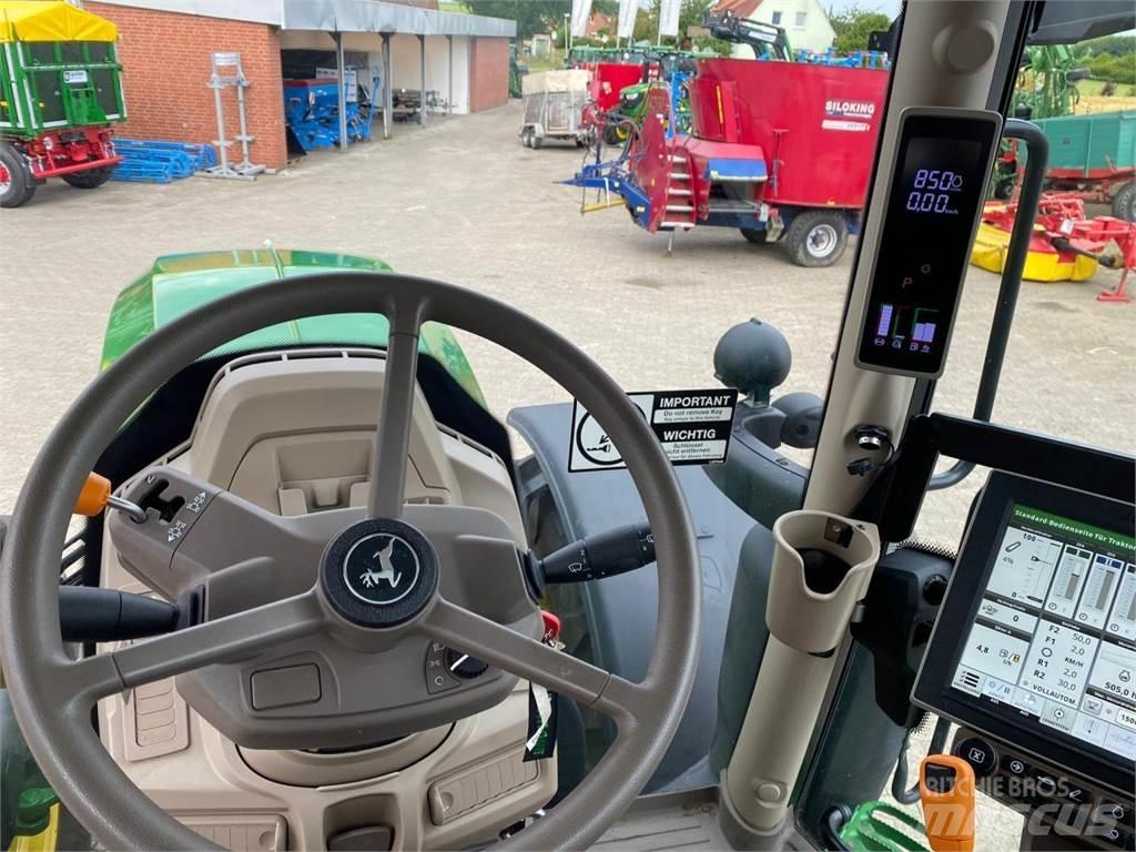 John Deere 6R 215 트랙터