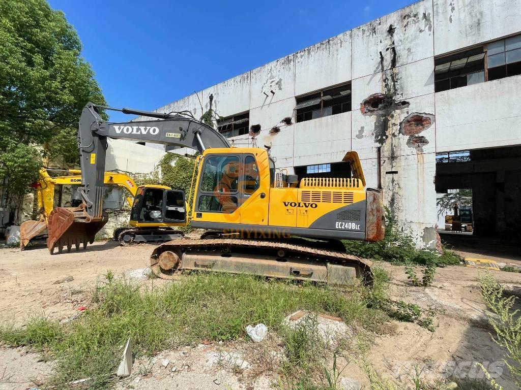 Volvo EC 240 B 대형 굴삭기 29톤 이상