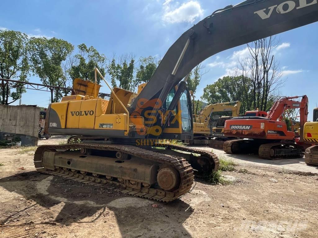 Volvo EC 240 B 대형 굴삭기 29톤 이상
