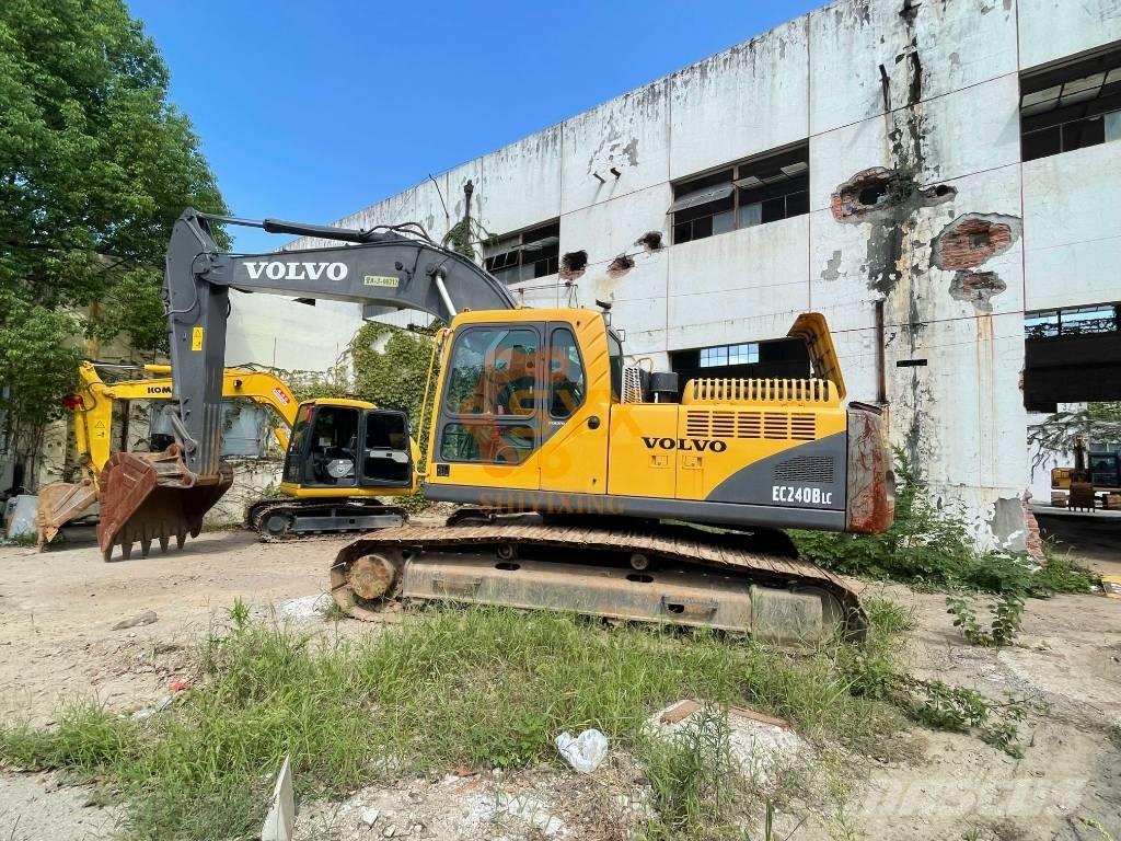Volvo EC 240 B 대형 굴삭기 29톤 이상