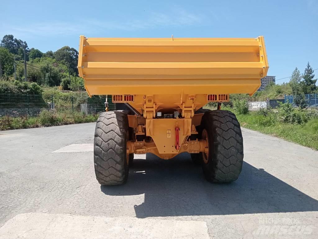 Volvo A 25 F 연결식 홀러