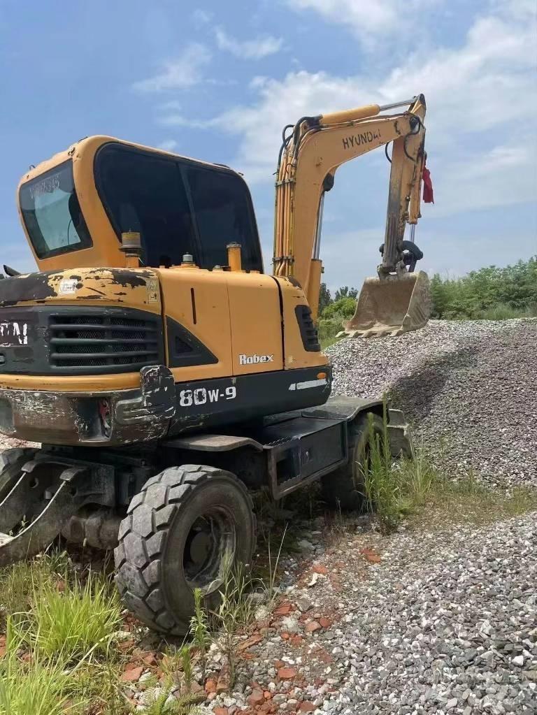 Hyundai 60W-9  휠 굴삭기
