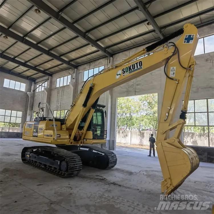 Komatsu PC200-8 대형 굴삭기 29톤 이상