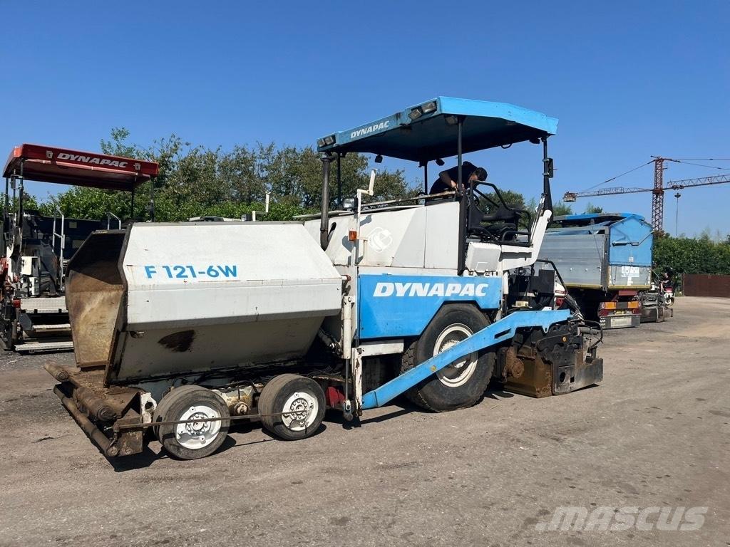 Dynapac F 121-6W 아스팔트 포장장비