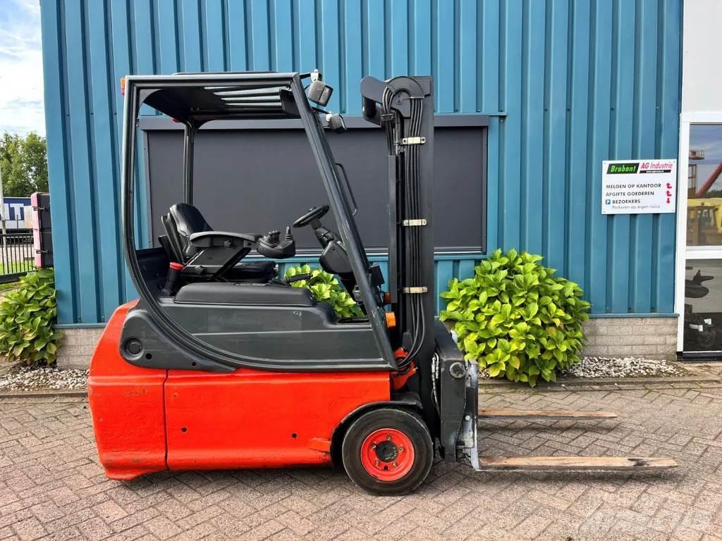 Linde E16-02 전동 지게차