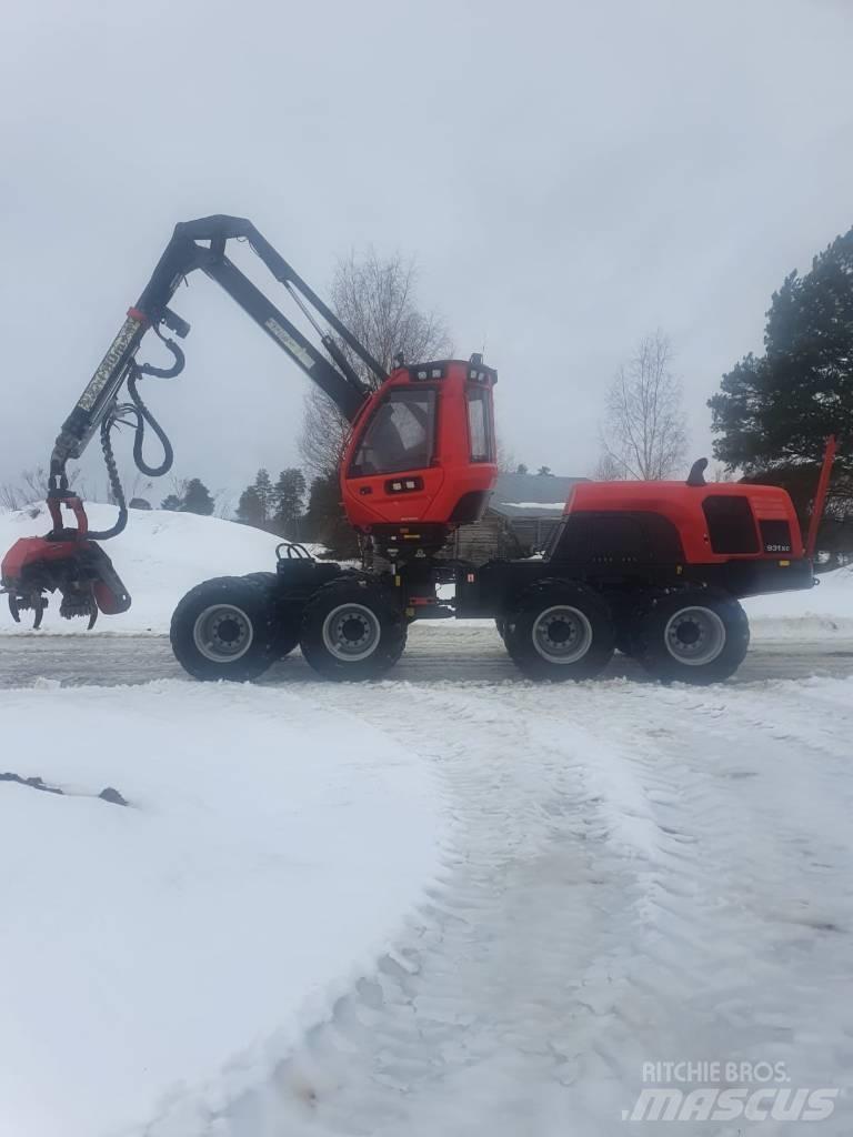 Komatsu 931 XC 원목 하베스터