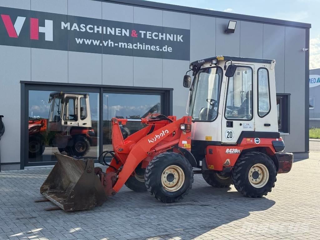 Kubota R 420  휠로우더