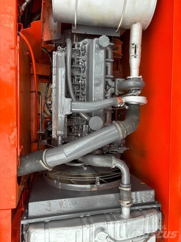 Doosan DX 225 LCA 대형 굴삭기 29톤 이상