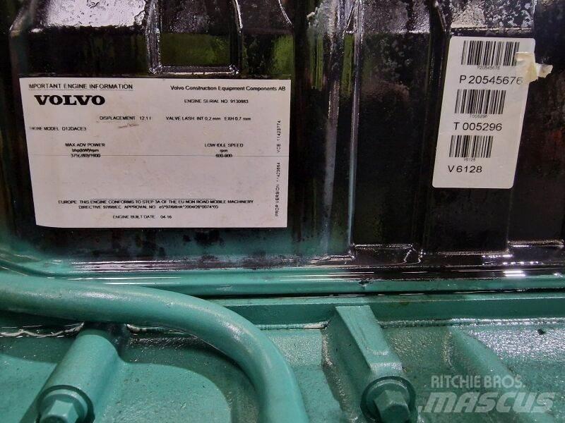 Volvo D12DACE3 엔진