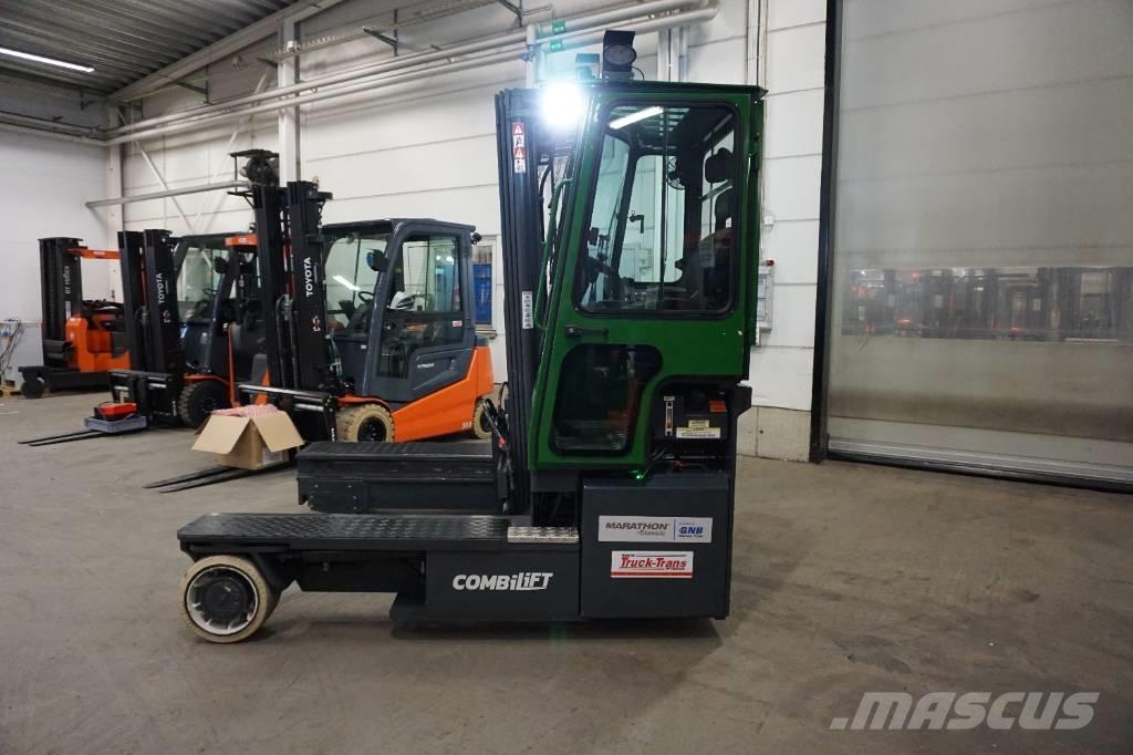 Combilift C4500ET 4방향 리치트럭