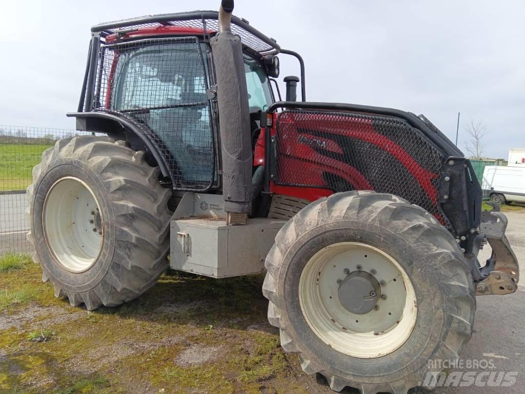 Valtra T 234 Direct 임업용 트랙터