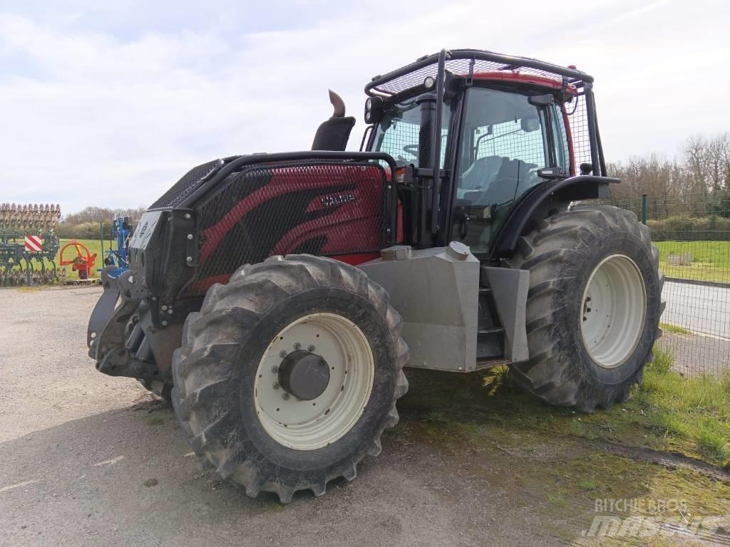 Valtra T 234 Direct 임업용 트랙터