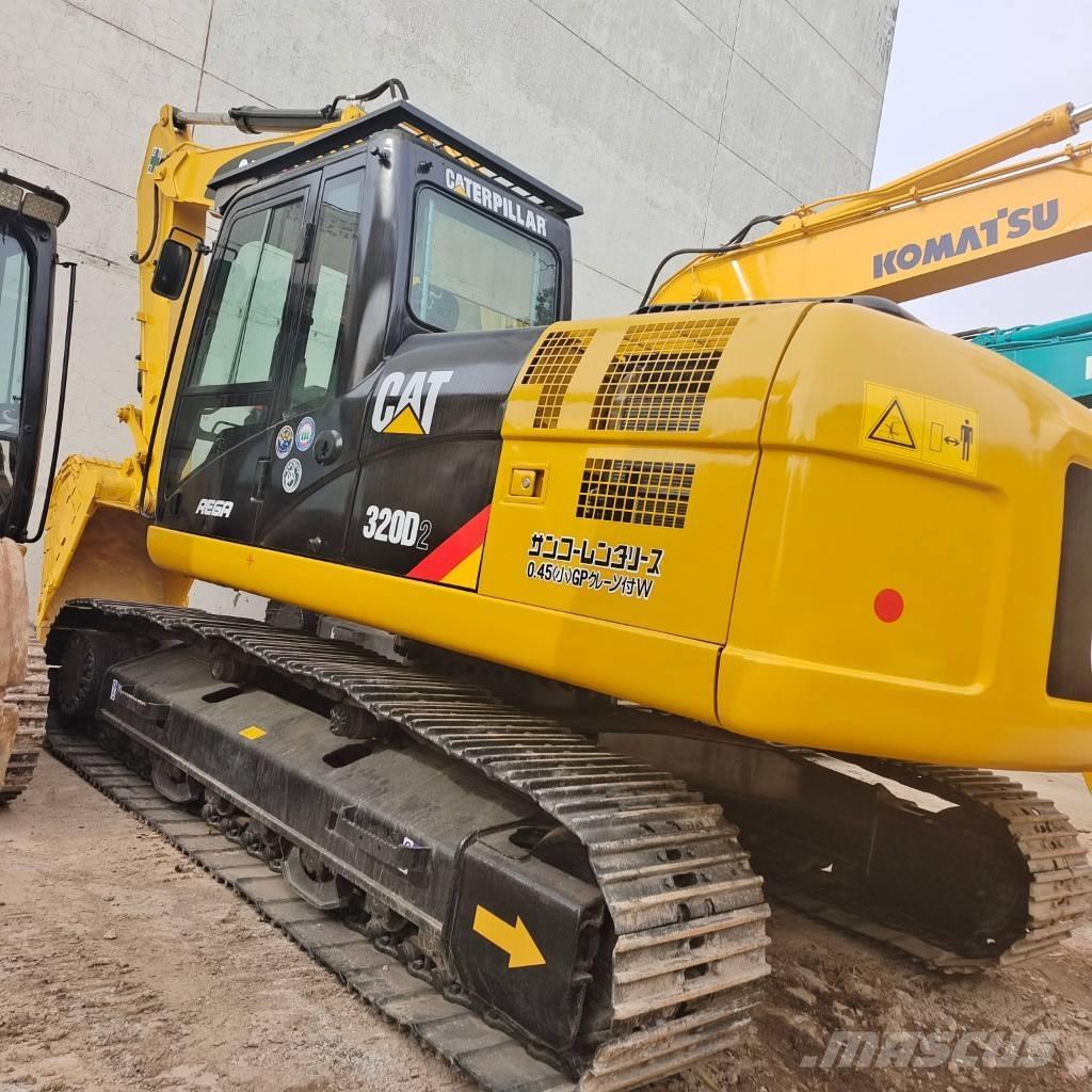 CAT 320 D 2 대형 굴삭기 29톤 이상