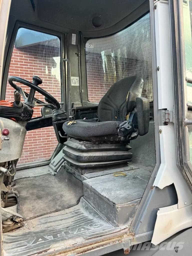 Atlas AR 65  휠로우더