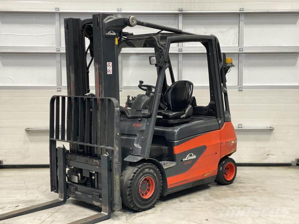 Linde E30-01 전동 지게차