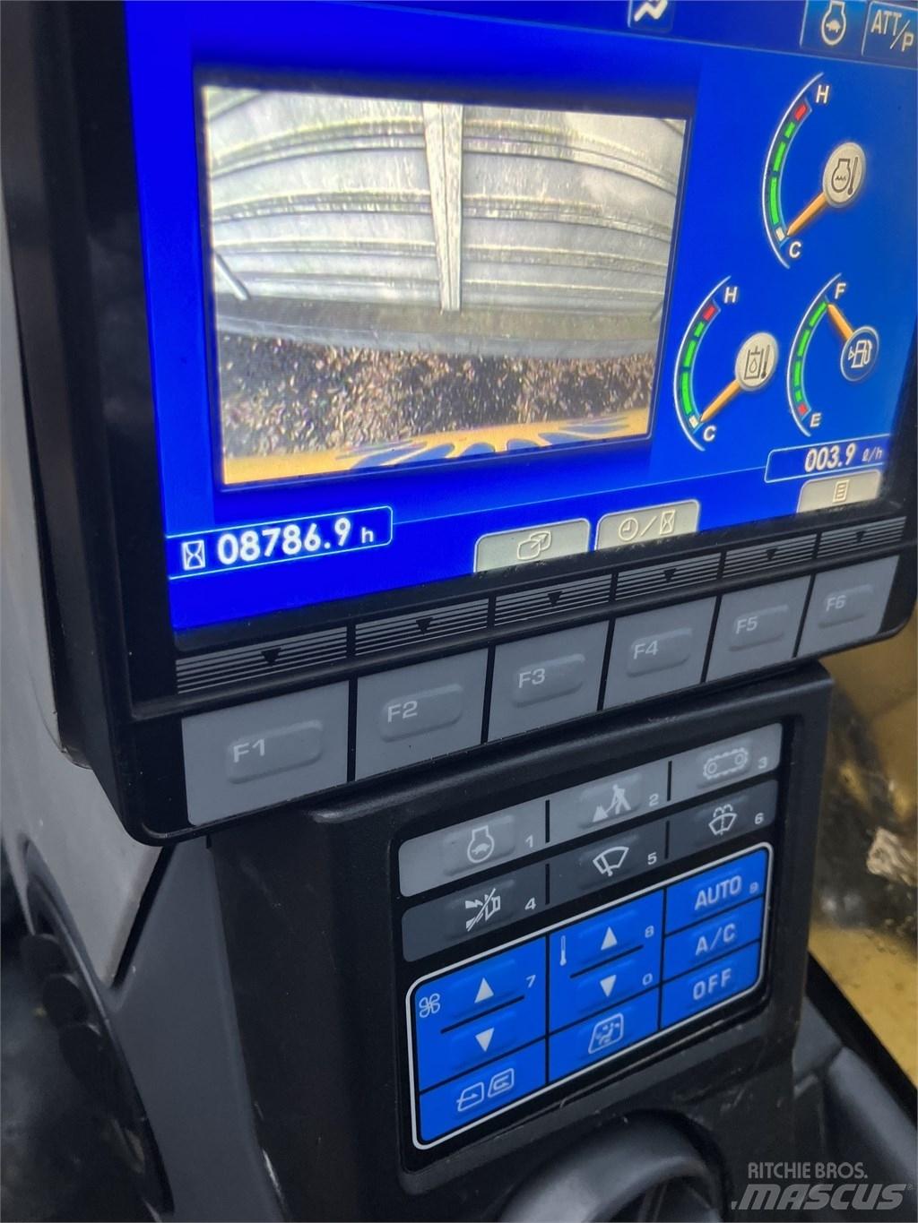 Komatsu PC 88 MR-10 중형굴삭기 7톤-28톤