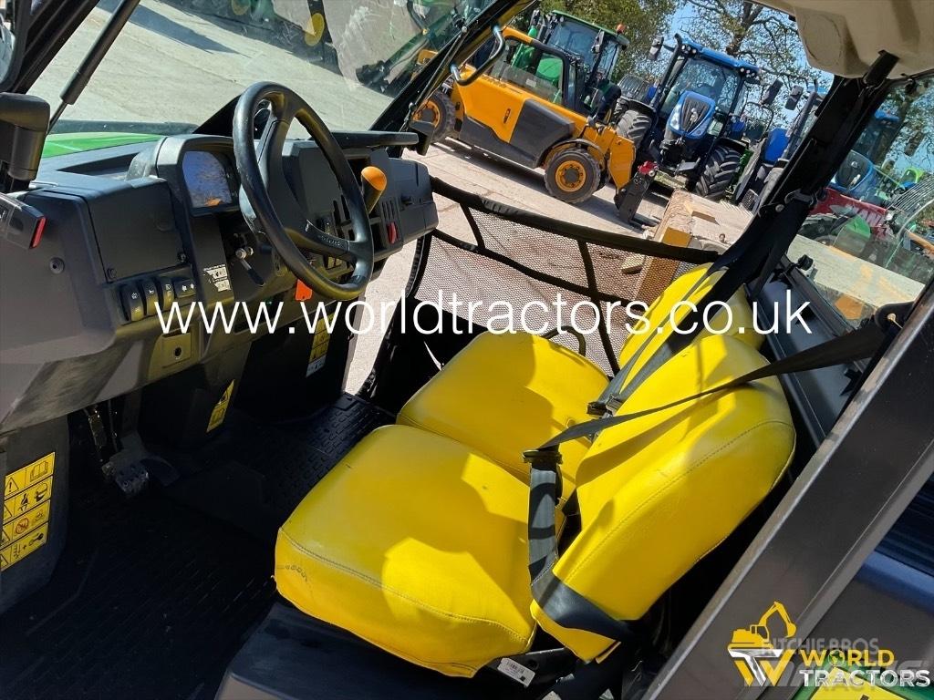 John Deere Gator 다목적 장비