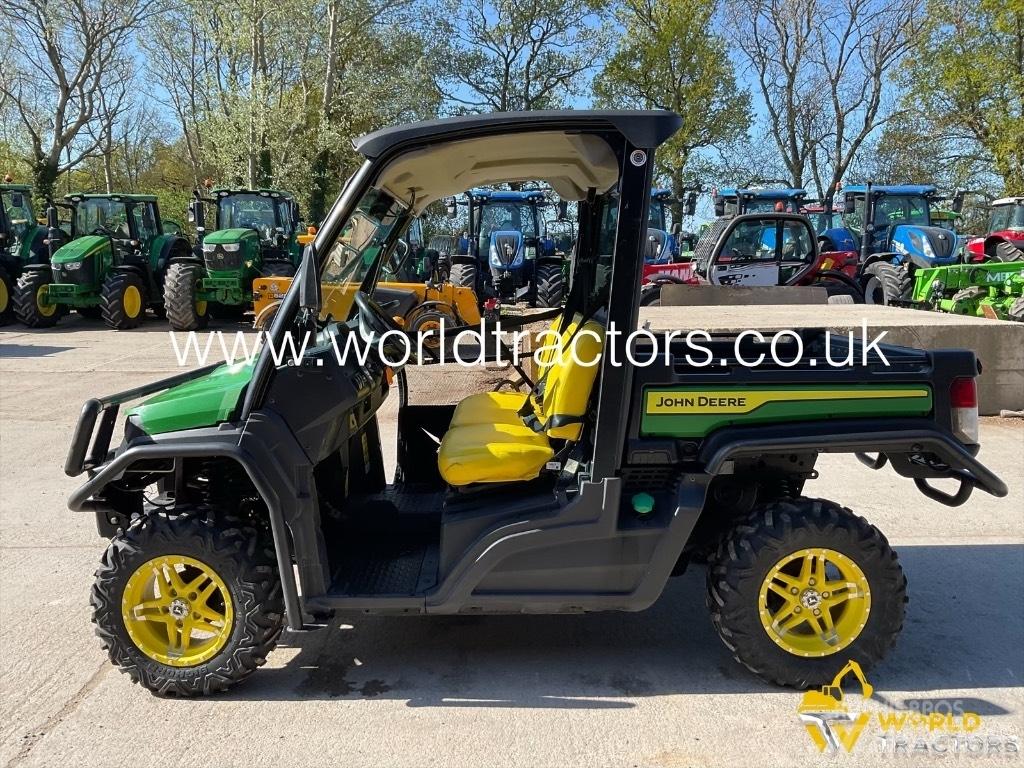 John Deere Gator 다목적 장비