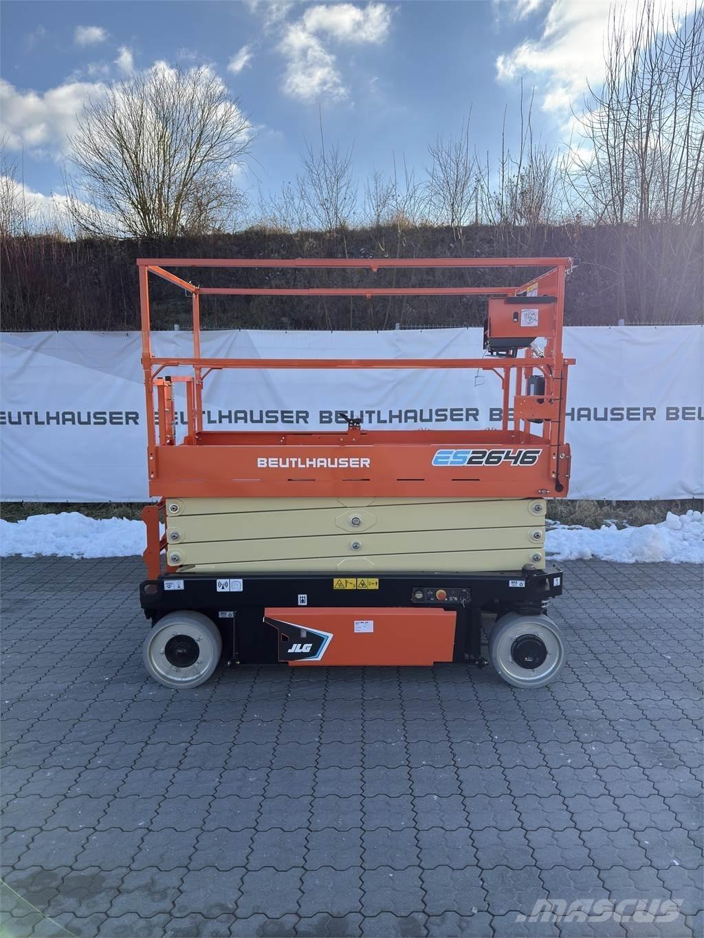 JLG ES2646 가위형 리프트