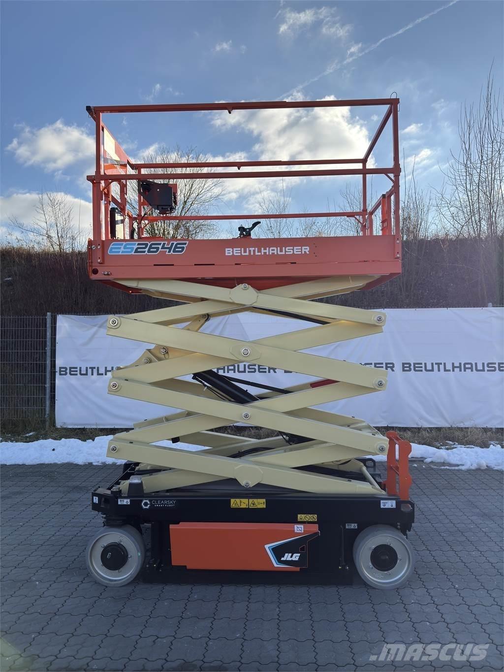JLG ES2646 가위형 리프트