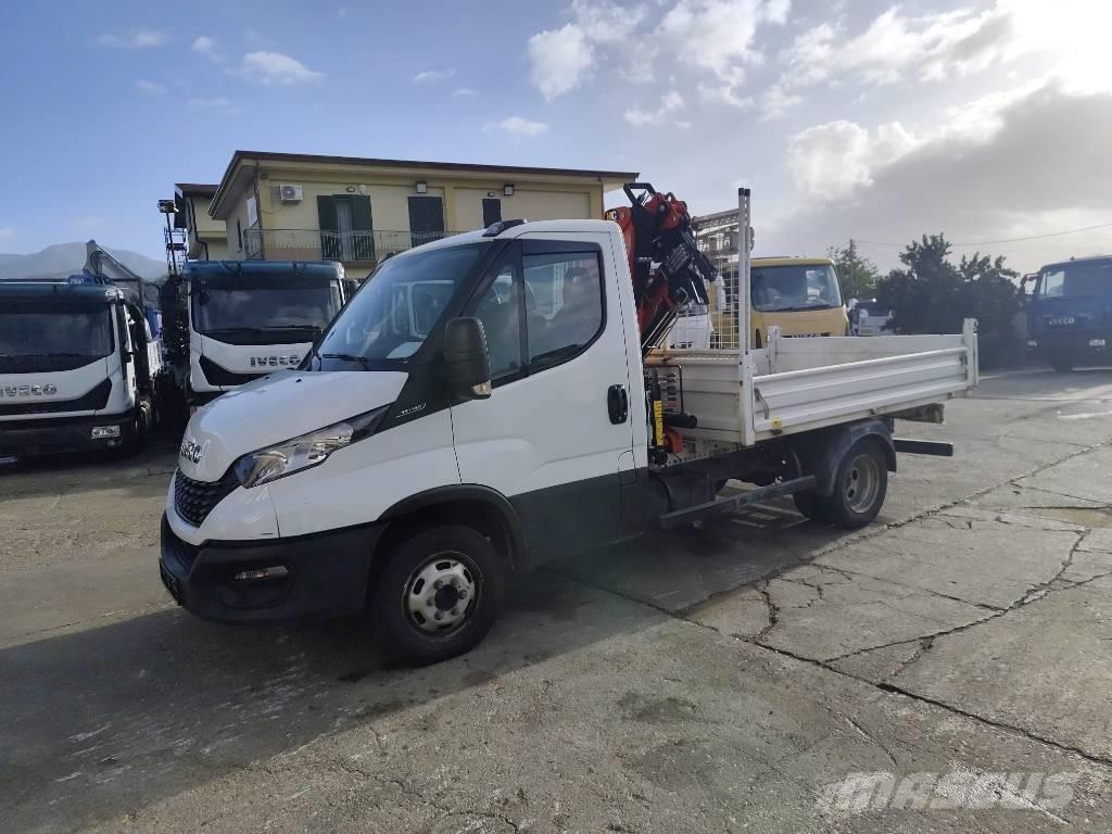 Iveco Daily 35-120 크레인 트럭