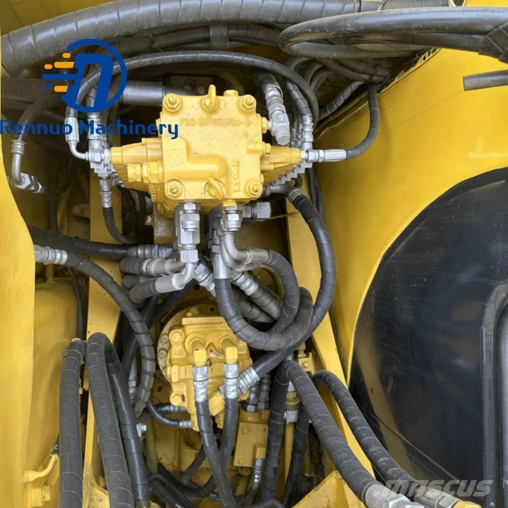 Komatsu PC 60 소형 굴삭기 7톤 미만