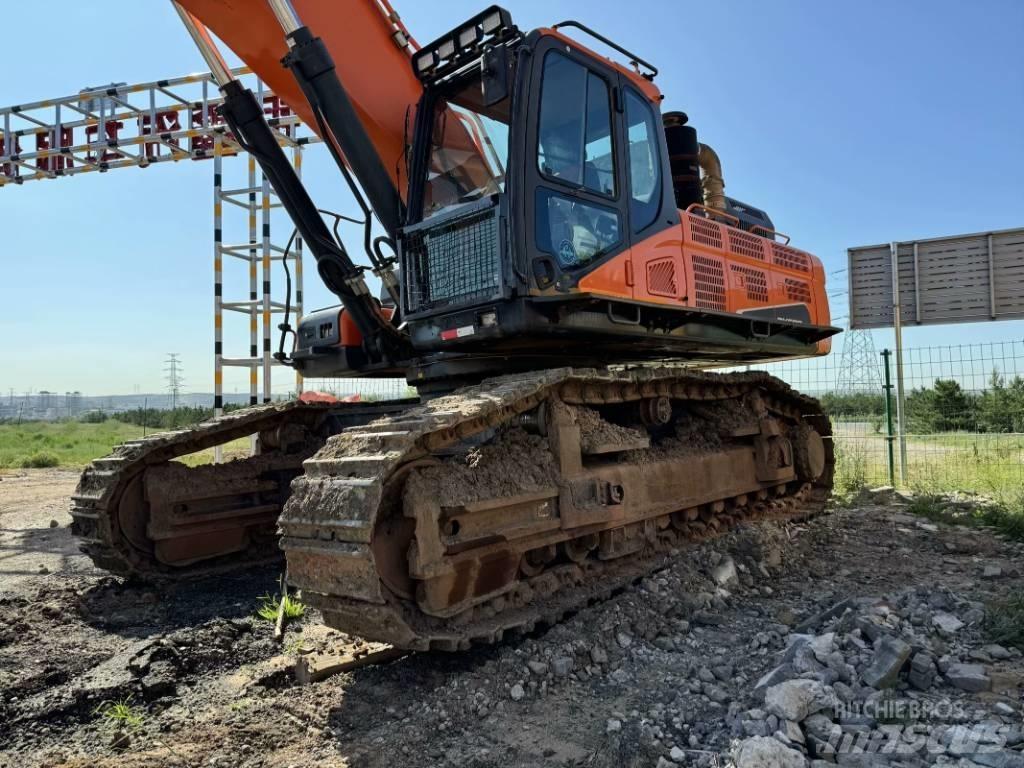 Doosan 520LC-9C 대형 굴삭기 29톤 이상