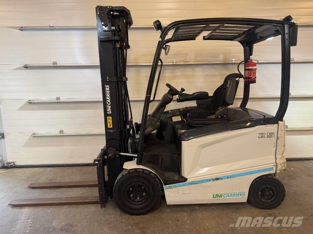 UniCarriers MX 25 전동 지게차