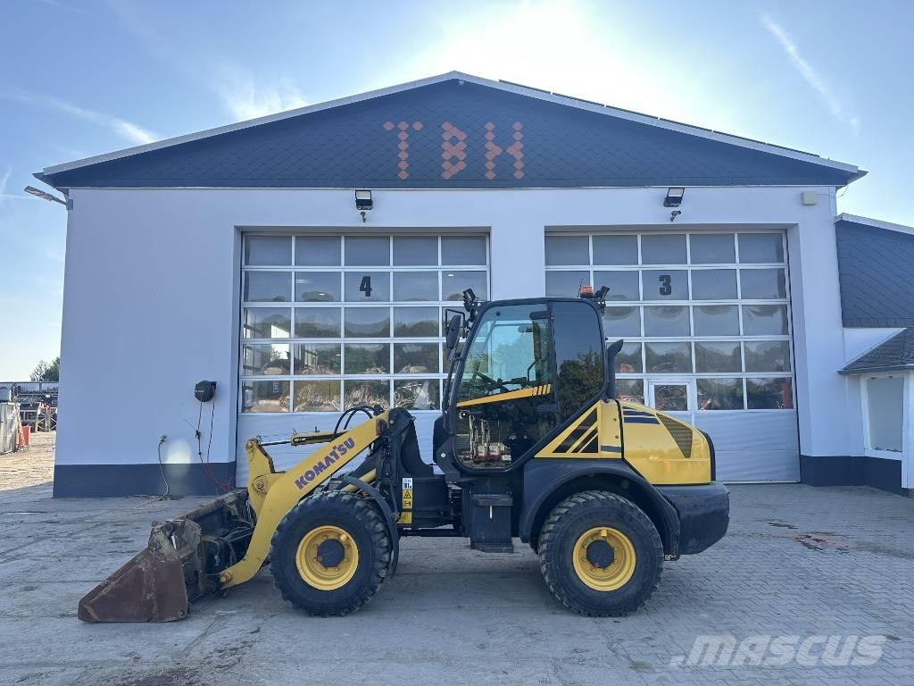 Komatsu WA 80-6  휠로우더