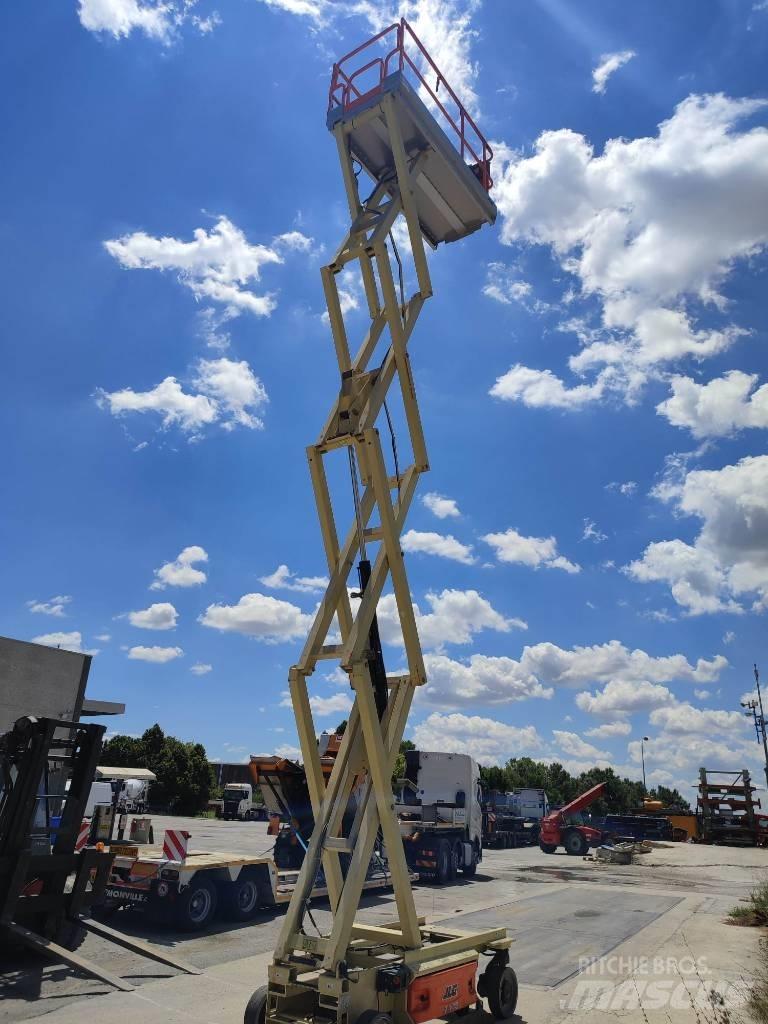 JLG 3246 ES 가위형 리프트