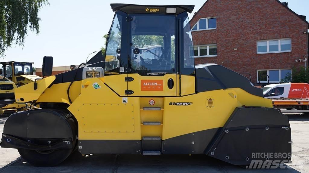 Bomag BW 28 RH 공기 타이어 롤러