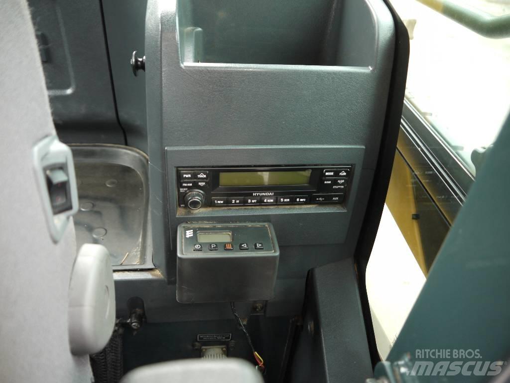 Hyundai R 220 LC-9A 대형 굴삭기 29톤 이상