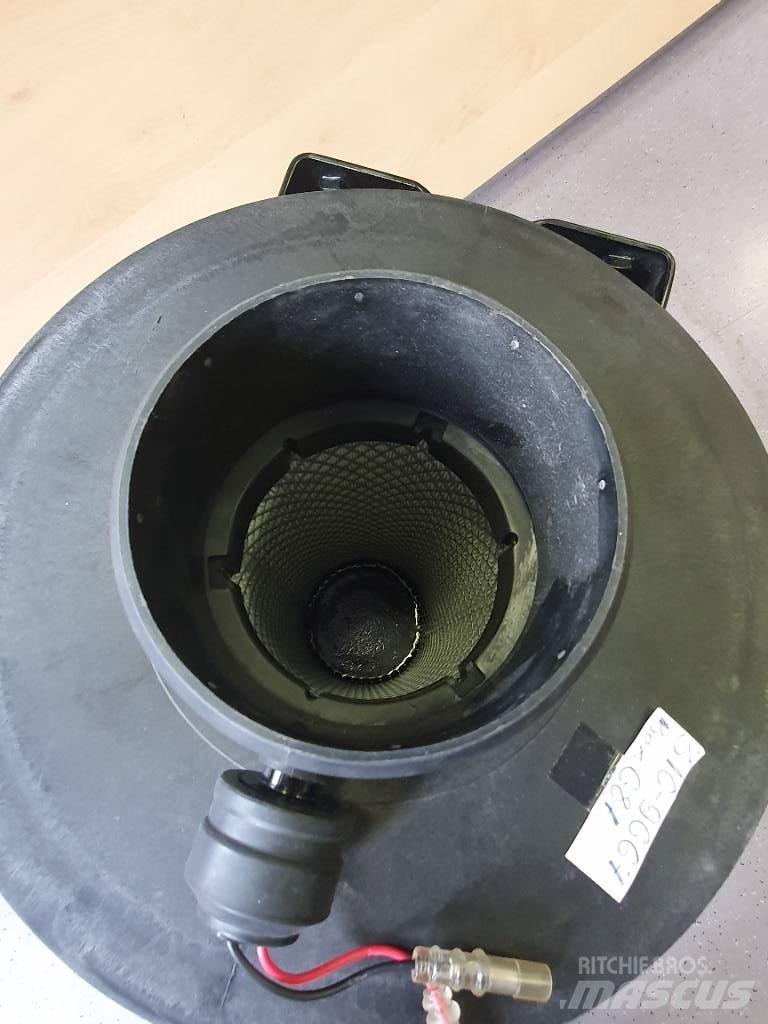CAT 325 C LN 캐빈 및 인테리어