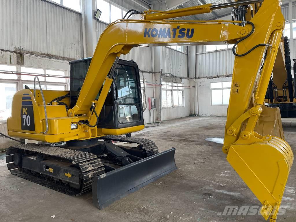 Komatsu PC 70 중형굴삭기 7톤-28톤