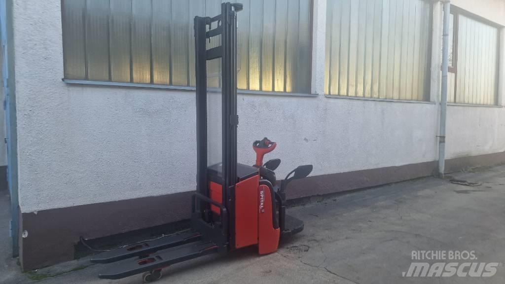 Linde L14APi-372 로우 리프터(승강대 포함)