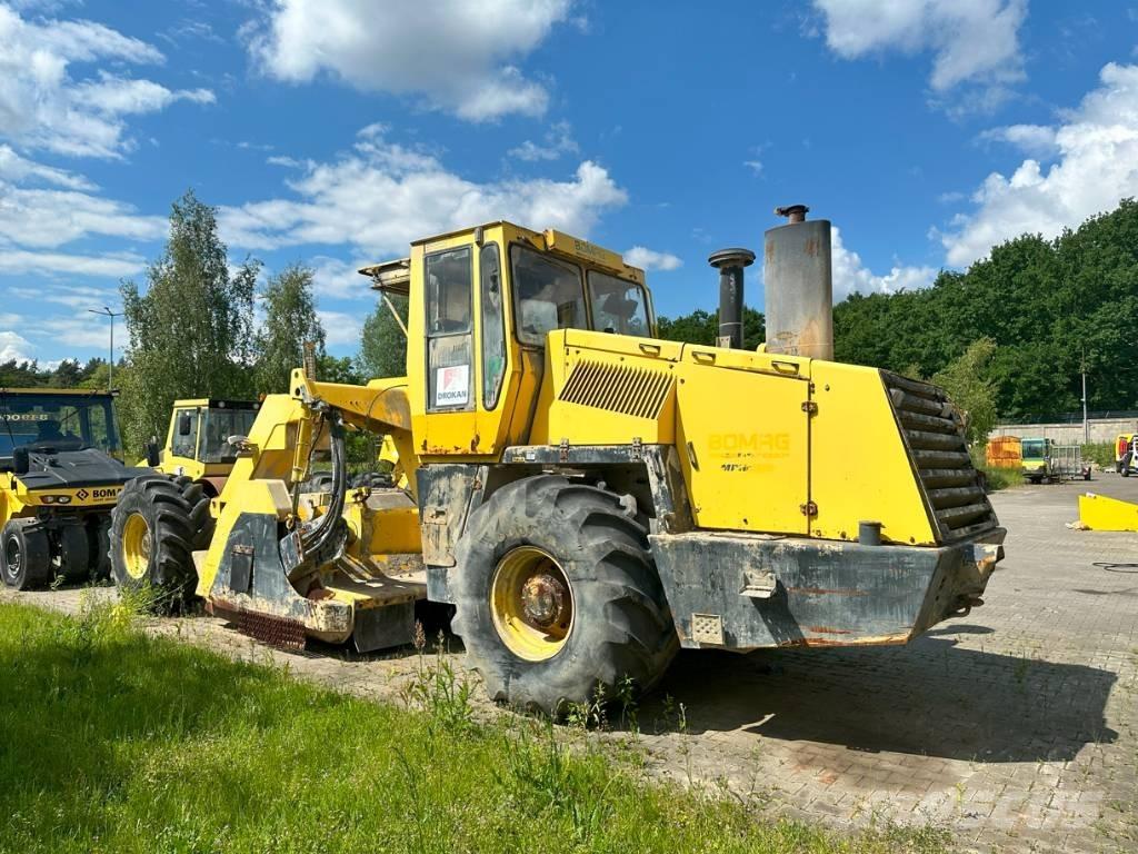 Bomag MPH 122-2 아스팔트 리사이클러