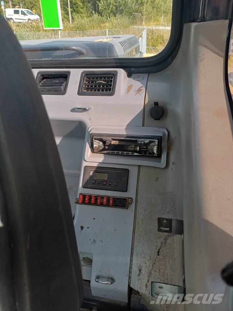 Komatsu PW 160-7-4x4  휠 굴삭기