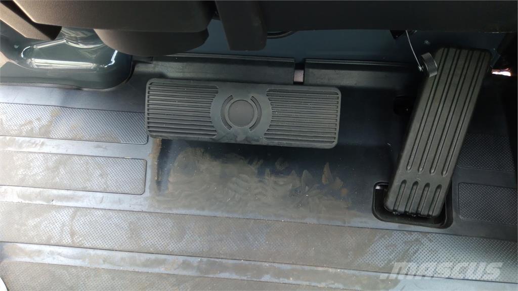 Toyota 8FBMK16T 전동 지게차